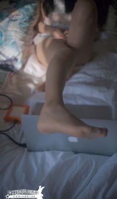 合租男女