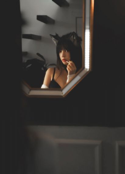 踢足球